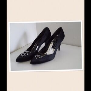 Stuart Weitzman for Mr. Seymour pumps